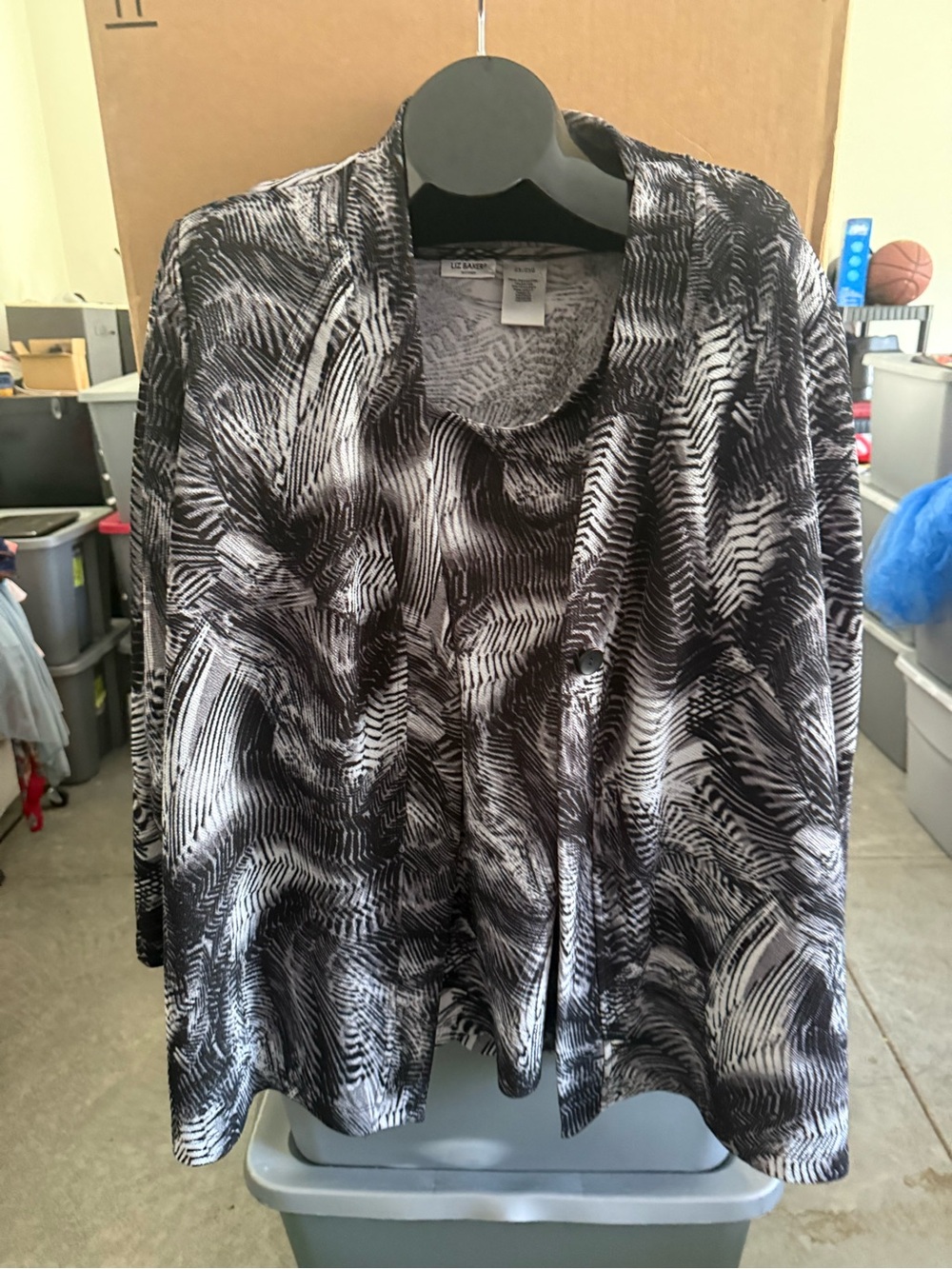 Black & White Patterned Women's Jacket - LC Lauren Conrad 103